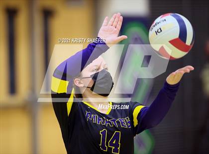 Thumbnail 1 in Corinth Holders vs. Green Level  photogallery.