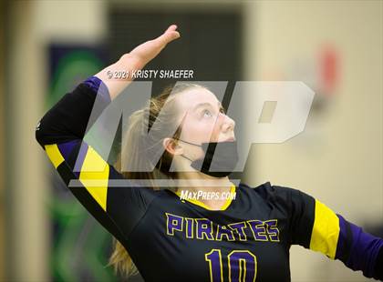 Thumbnail 3 in Corinth Holders vs. Green Level  photogallery.