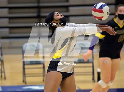 Thumbnail 3 in Corinth Holders vs. Green Level  photogallery.