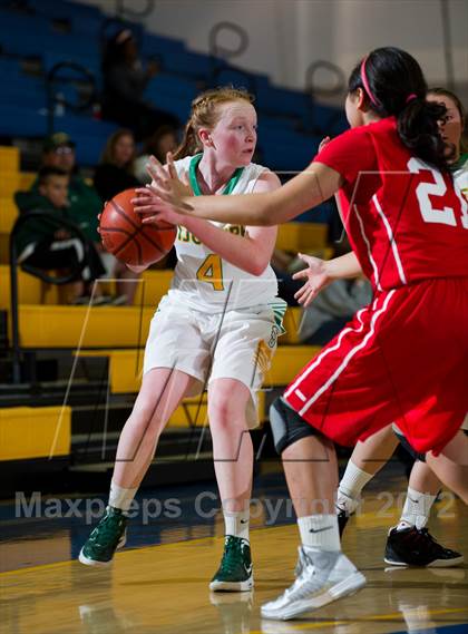 Thumbnail 3 in St. Joseph vs Mater Dei (National Prep Classic) photogallery.