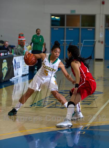 Thumbnail 1 in St. Joseph vs Mater Dei (National Prep Classic) photogallery.