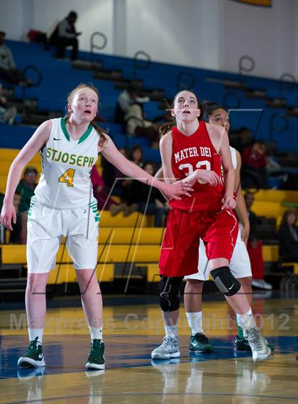 Thumbnail 3 in St. Joseph vs Mater Dei (National Prep Classic) photogallery.