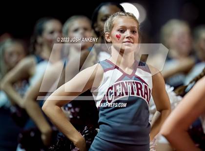 Thumbnail 3 in Central @ Zachary photogallery.