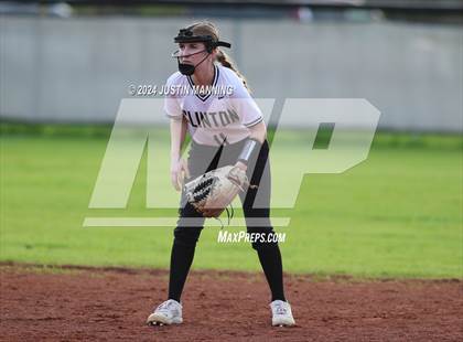Thumbnail 1 in Clinton @ Bauxite photogallery.