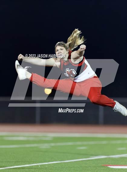 Thumbnail 2 in Muenster vs. Wink (UIL Football 2A Region 2 Area) photogallery.