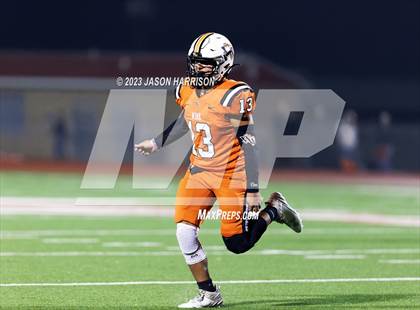 Thumbnail 2 in Muenster vs. Wink (UIL Football 2A Region 2 Area) photogallery.