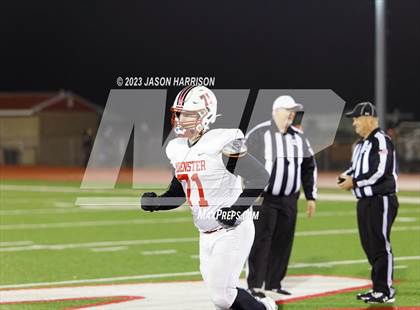 Thumbnail 1 in Muenster vs. Wink (UIL Football 2A Region 2 Area) photogallery.