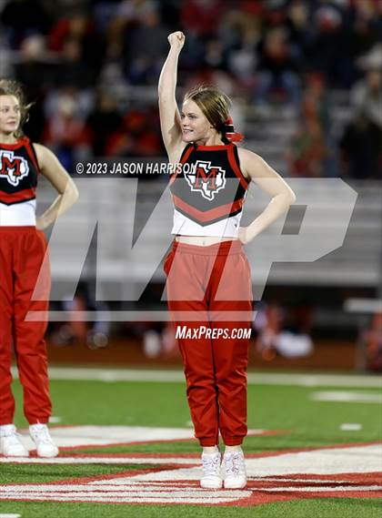 Thumbnail 2 in Muenster vs. Wink (UIL Football 2A Region 2 Area) photogallery.