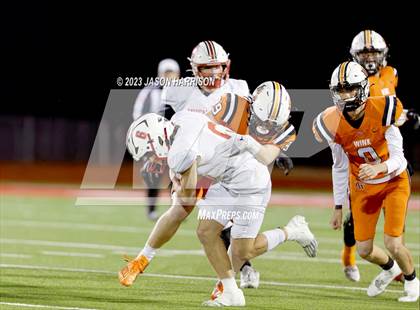 Thumbnail 1 in Muenster vs. Wink (UIL Football 2A Region 2 Area) photogallery.