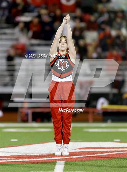 Thumbnail 2 in Muenster vs. Wink (UIL Football 2A Region 2 Area) photogallery.