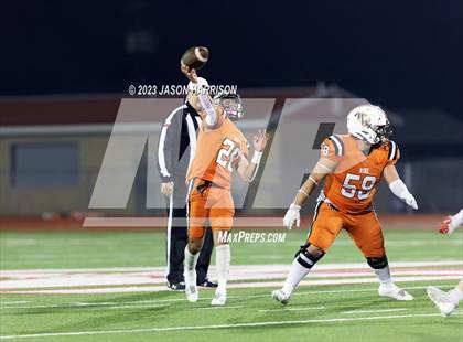 Thumbnail 3 in Muenster vs. Wink (UIL Football 2A Region 2 Area) photogallery.