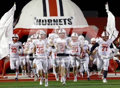 Thumbnail 3 in Muenster vs. Wink (UIL Football 2A Region 2 Area) photogallery.