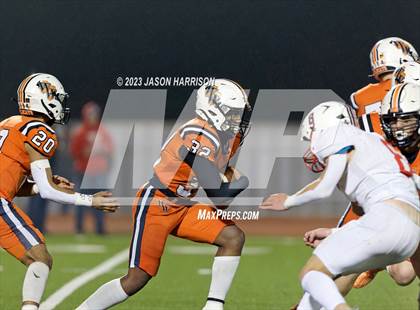 Thumbnail 3 in Muenster vs. Wink (UIL Football 2A Region 2 Area) photogallery.