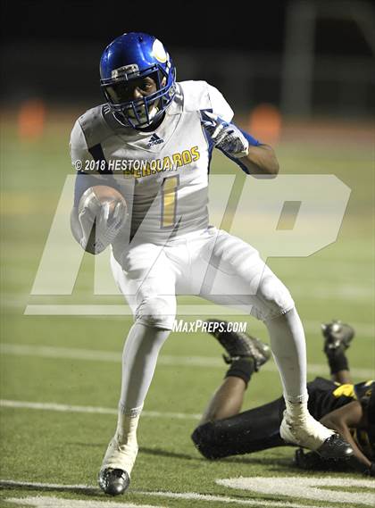 Thumbnail 2 in Garey vs. St. Bernard (CIF-SS D13 Playoff) photogallery.