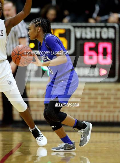 Thumbnail 2 in Cypress Creek vs Mansfield Timberview photogallery.