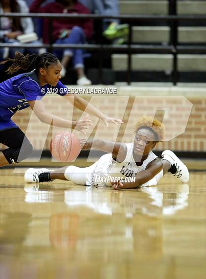 Thumbnail 1 in Cypress Creek vs Mansfield Timberview photogallery.