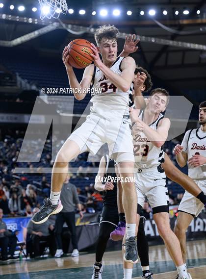 Thumbnail 2 in Skyview @ Davis (WIAA 4A Quarterfinals) photogallery.