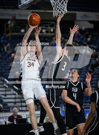 Thumbnail 3 in Skyview @ Davis (WIAA 4A Quarterfinals) photogallery.