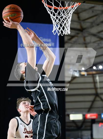 Thumbnail 3 in Skyview @ Davis (WIAA 4A Quarterfinals) photogallery.