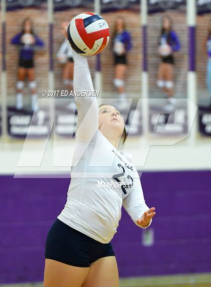 Thumbnail 2 in White Pine @ Yerington photogallery.
