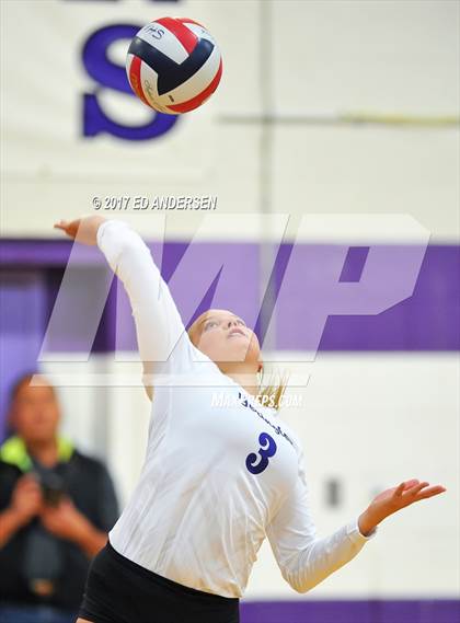 Thumbnail 2 in White Pine @ Yerington photogallery.