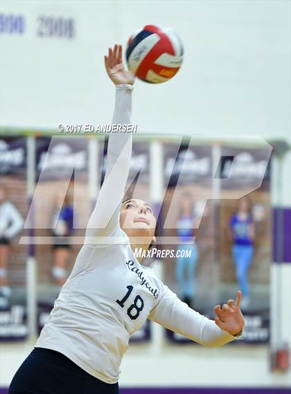 Thumbnail 2 in White Pine @ Yerington photogallery.