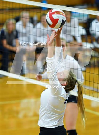 Thumbnail 1 in White Pine @ Yerington photogallery.