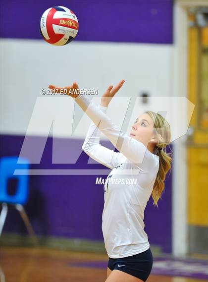 Thumbnail 1 in White Pine @ Yerington photogallery.