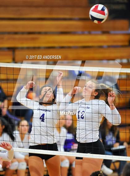 Thumbnail 1 in White Pine @ Yerington photogallery.