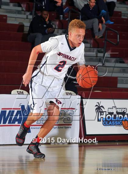 Thumbnail 3 in Dawson vs. Pinnacle (MaxPreps Holiday Classic) photogallery.
