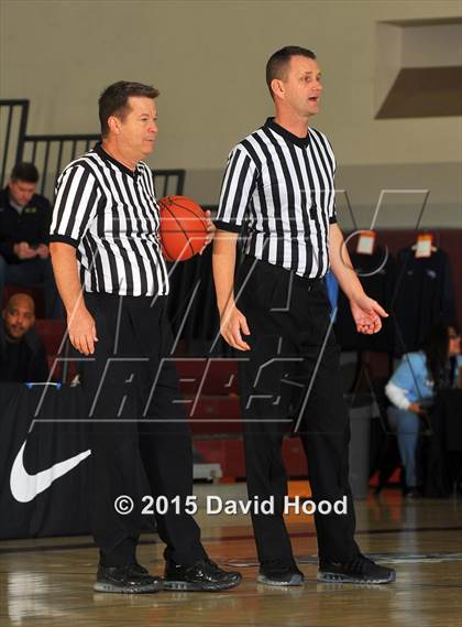 Thumbnail 2 in Dawson vs. Pinnacle (MaxPreps Holiday Classic) photogallery.