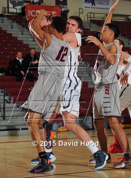 Thumbnail 3 in Dawson vs. Pinnacle (MaxPreps Holiday Classic) photogallery.