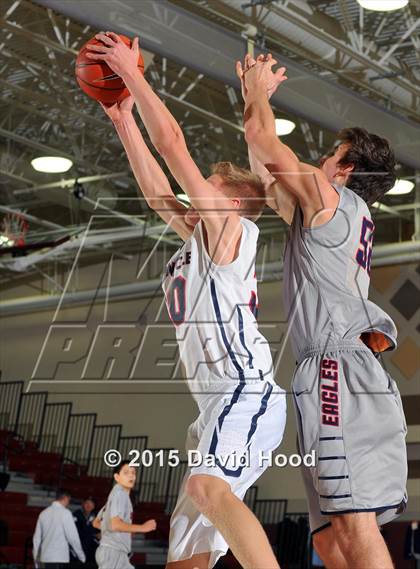 Thumbnail 1 in Dawson vs. Pinnacle (MaxPreps Holiday Classic) photogallery.