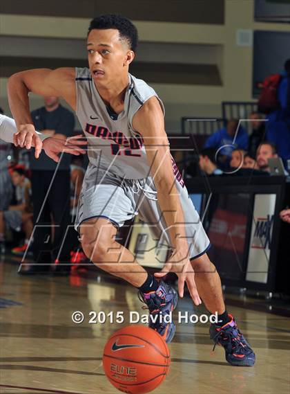 Thumbnail 3 in Dawson vs. Pinnacle (MaxPreps Holiday Classic) photogallery.