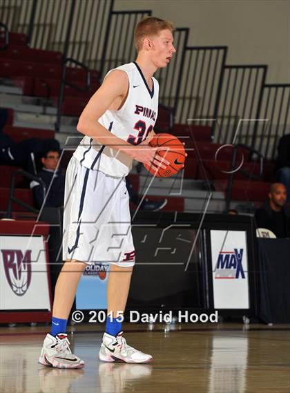 Thumbnail 2 in Dawson vs. Pinnacle (MaxPreps Holiday Classic) photogallery.