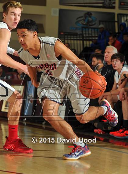 Thumbnail 2 in Dawson vs. Pinnacle (MaxPreps Holiday Classic) photogallery.