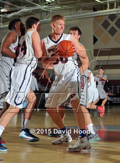 Thumbnail 2 in Dawson vs. Pinnacle (MaxPreps Holiday Classic) photogallery.