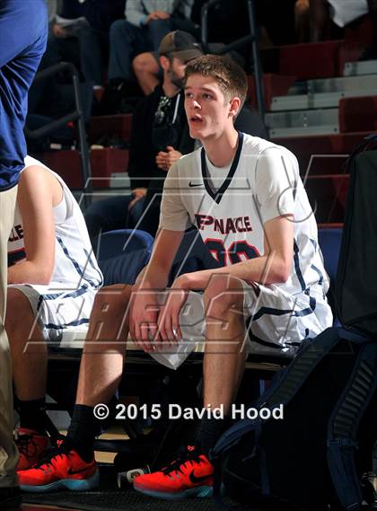 Thumbnail 1 in Dawson vs. Pinnacle (MaxPreps Holiday Classic) photogallery.