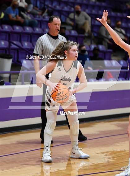 Thumbnail 1 in Berryville vs Morrilton (AAA 4A Regional First Round) photogallery.