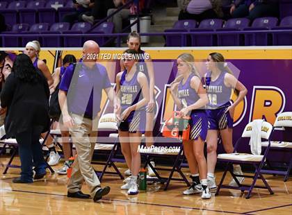 Thumbnail 2 in Berryville vs Morrilton (AAA 4A Regional First Round) photogallery.
