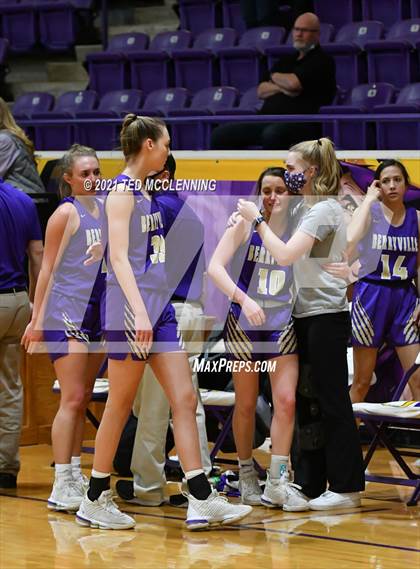 Thumbnail 1 in Berryville vs Morrilton (AAA 4A Regional First Round) photogallery.