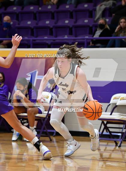 Thumbnail 1 in Berryville vs Morrilton (AAA 4A Regional First Round) photogallery.