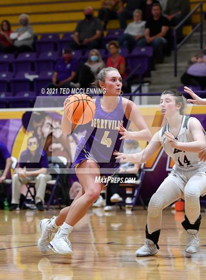 Thumbnail 2 in Berryville vs Morrilton (AAA 4A Regional First Round) photogallery.