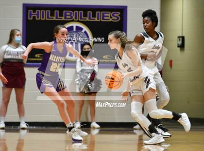 Thumbnail 1 in Berryville vs Morrilton (AAA 4A Regional First Round) photogallery.