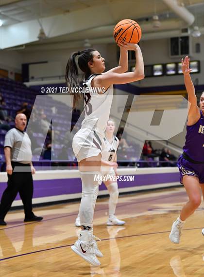 Thumbnail 3 in Berryville vs Morrilton (AAA 4A Regional First Round) photogallery.