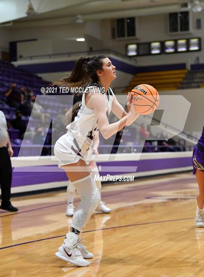 Thumbnail 2 in Berryville vs Morrilton (AAA 4A Regional First Round) photogallery.