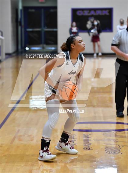 Thumbnail 2 in Berryville vs Morrilton (AAA 4A Regional First Round) photogallery.