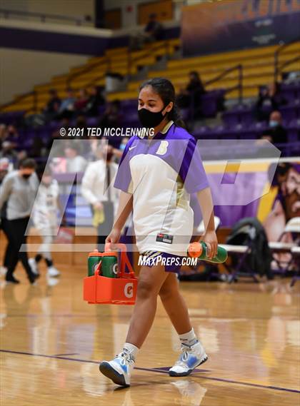 Thumbnail 3 in Berryville vs Morrilton (AAA 4A Regional First Round) photogallery.