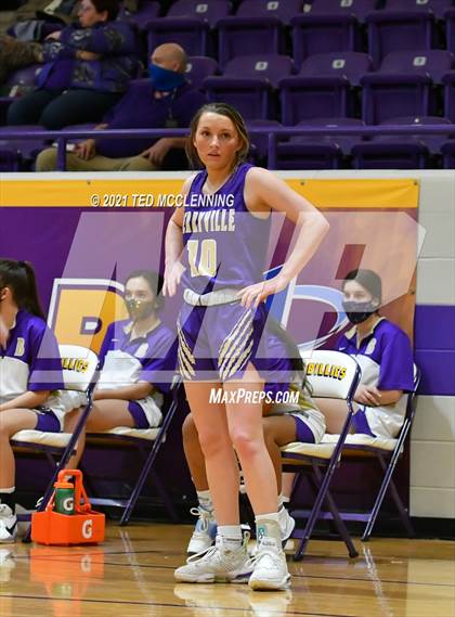 Thumbnail 2 in Berryville vs Morrilton (AAA 4A Regional First Round) photogallery.