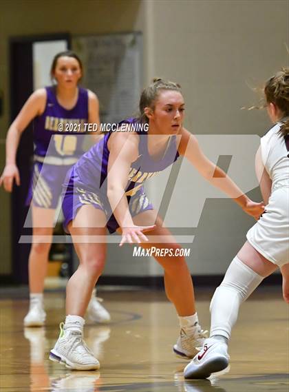 Thumbnail 2 in Berryville vs Morrilton (AAA 4A Regional First Round) photogallery.